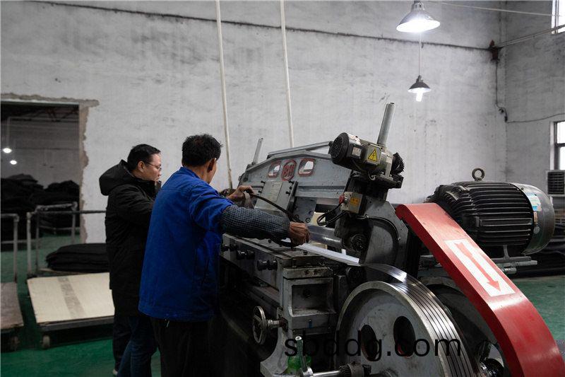 生(sheng)産設(she)備